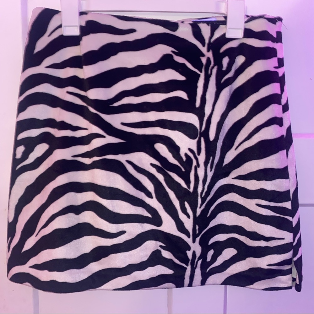 Zebra print mini skirt